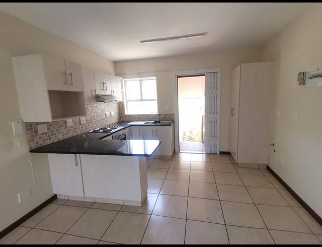 2 BEDROOM FLAT TO LET IN UMBILO